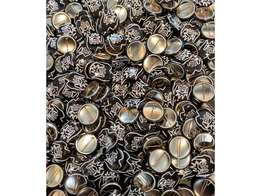 Nar Button Zwart